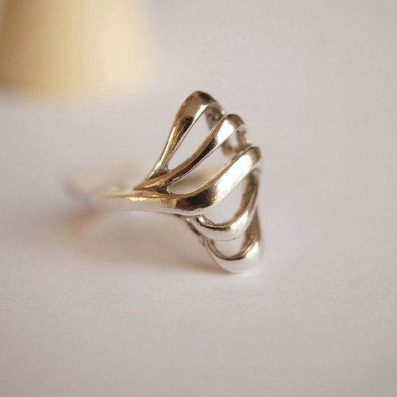 Silver wave ring
