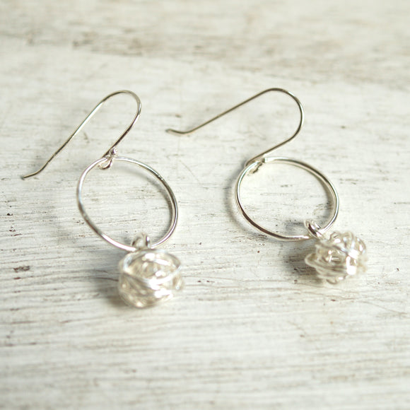 Dangle wire ball earrings silver
