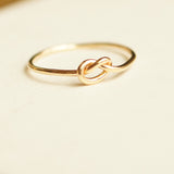 Knot Ring 10k gold