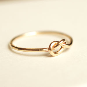 Knot Ring 10k gold