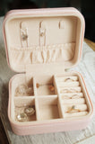 Jewellery Travel case, pink with Juliet logo